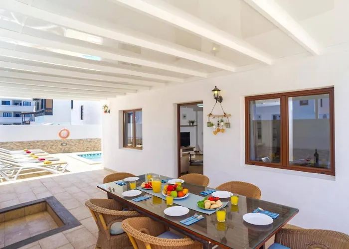 Fayna By 别墅 卡门港