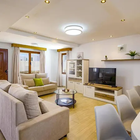 Fayna By * Puerto del Carmen